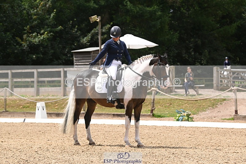 250720A-123558-10376 - 164-Dominique.Kinnaird-Perry-Pallas.Vanquish