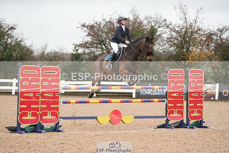 251107-132508-01146 - Cls 6 Foxhunter and 1.20m Open