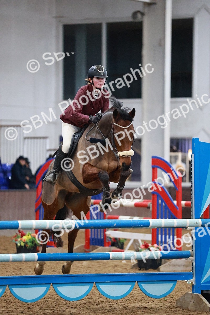 SBM_004506 - Class 17 - Senior Newcomers - 1.10m