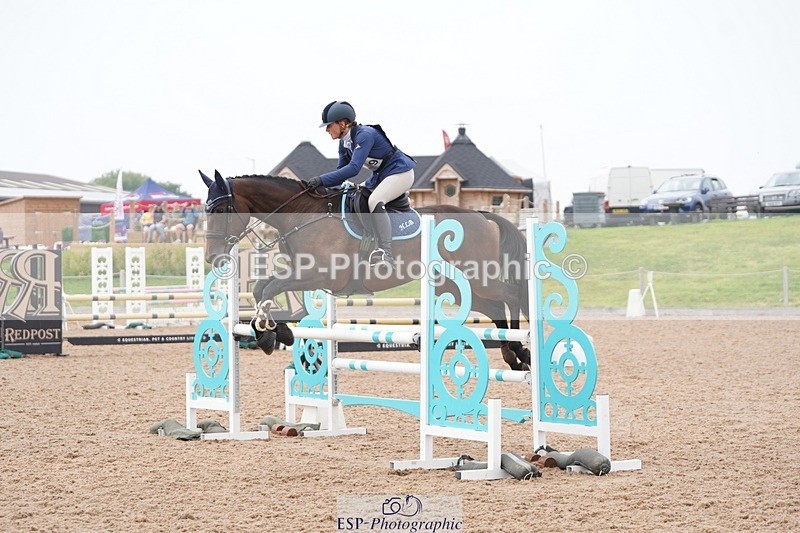 240901A-125402-07607 - 329-Hanna.Bertorelli-BWTH.CLASSIC.CUT