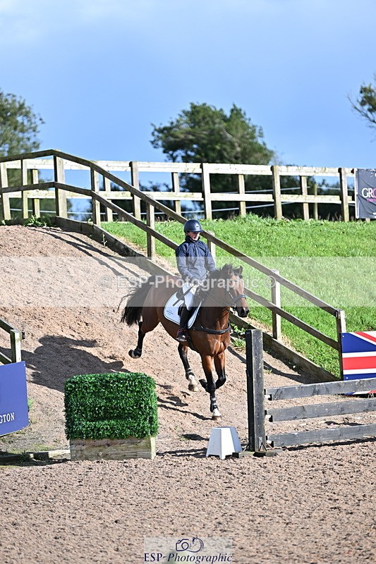 240912A-164836-02670 - Cls 7 Snr 90cm Open Speed Derby