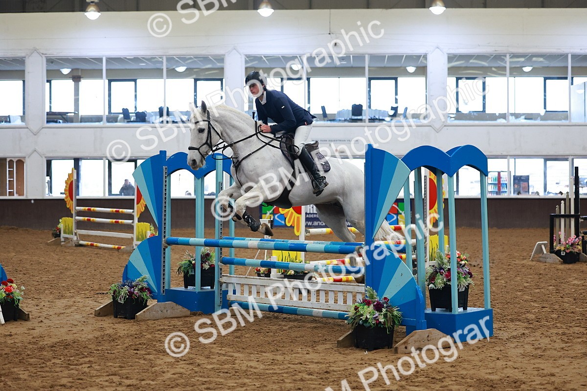 SBM_002526 - Class 9 - Senior Discovery - 1.00m