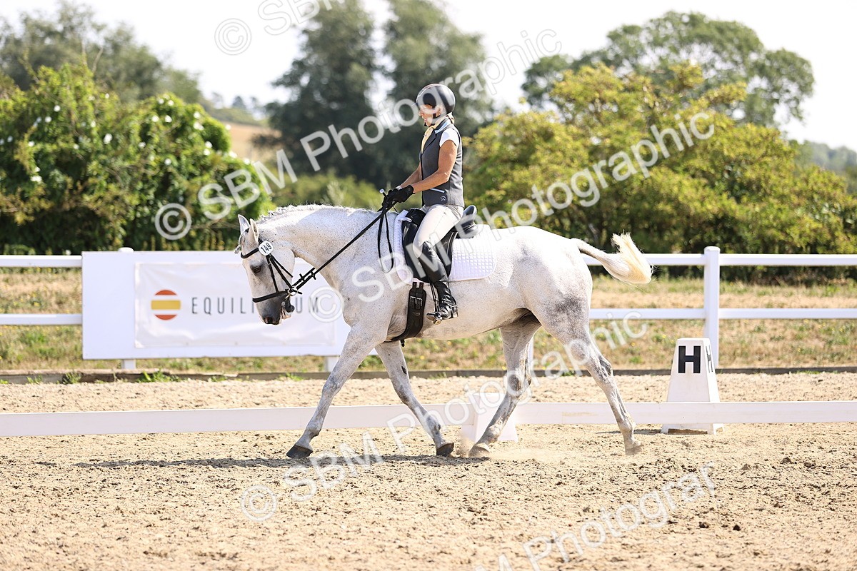 SBM_009266 - Novice 5 - 9.50-10.53