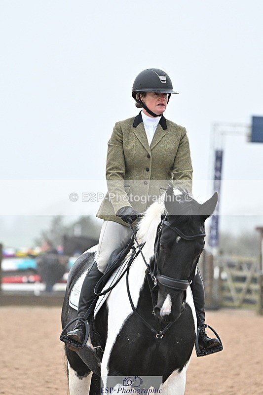 241103A-104654-06749 - SUN Cls 18 British Novice and 90cm Open