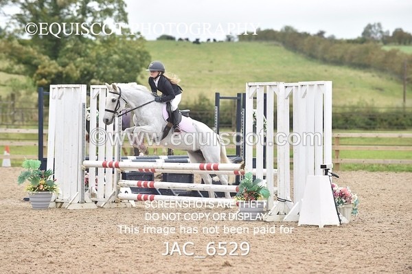 JAC_6529 - CLASS 14 SUN Stepping Stones 128/ 138cms Handicap