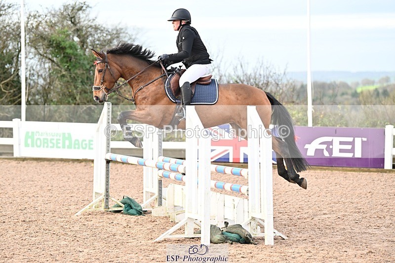 241206-095841-00133 - Cls 2 British Novice and 90cm Open