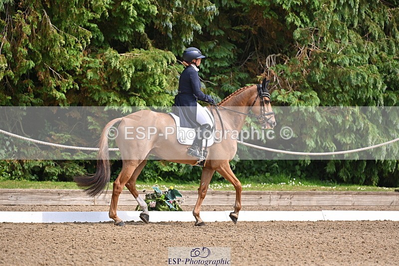 250523A-152930-07533 - B-370-Emma.Hyslop-Webb-KBS.TIME.TRAVEL