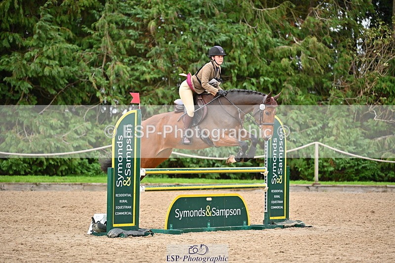 251026A-142654-25131 - F-462-Hayley.Allen