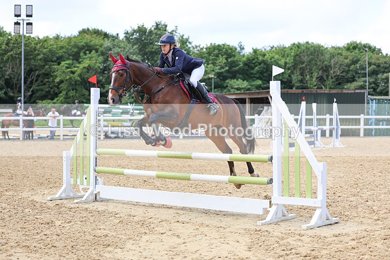 3E7A2993 - Class 4: Senior British Novice/90cm open