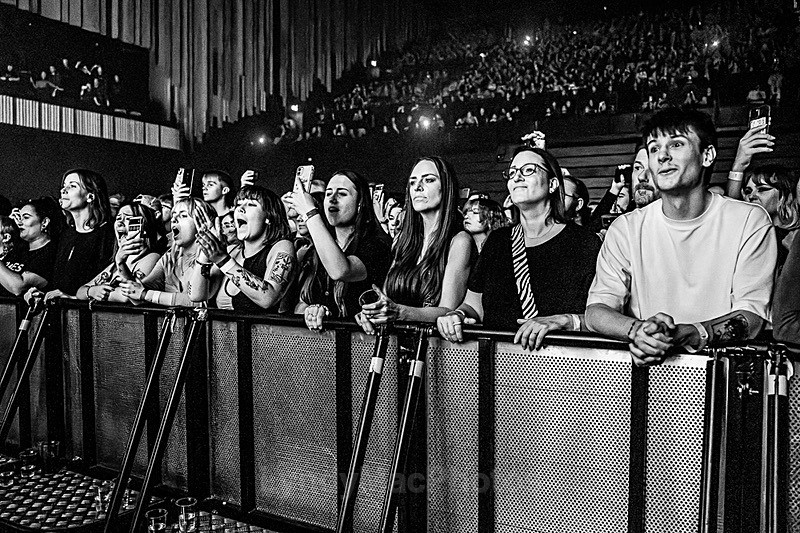 Nothing But Thieves- Swansea ARena- lyndymacphotos-59 - Nothing But Thieves- Swansea Arena