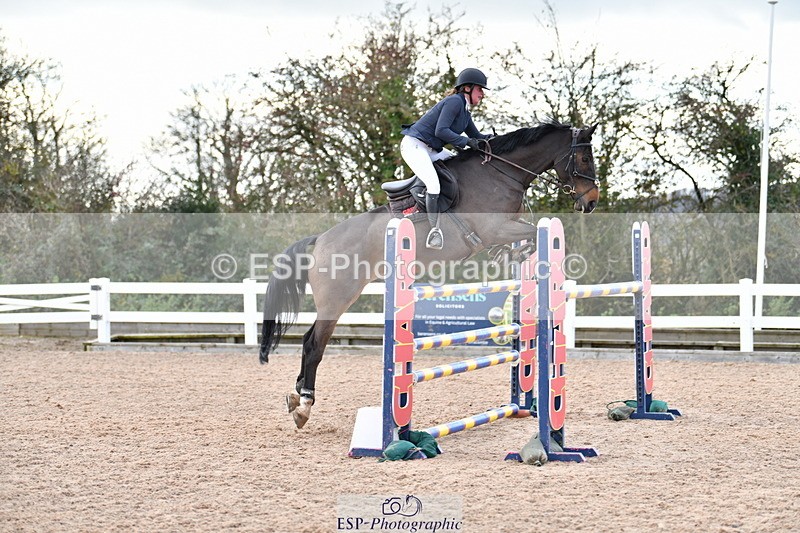 231110A-155234-01090 - Cls 7 National 1.30m Open