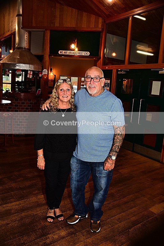 COU-102 - Courtney's 21st