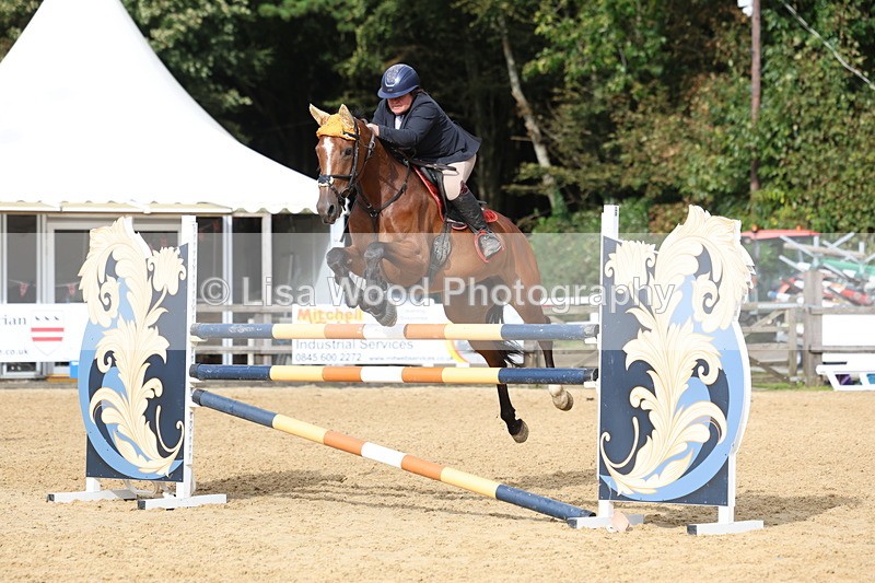 3E7A0573 - Class 13: Senior Newcomers/1.10m open