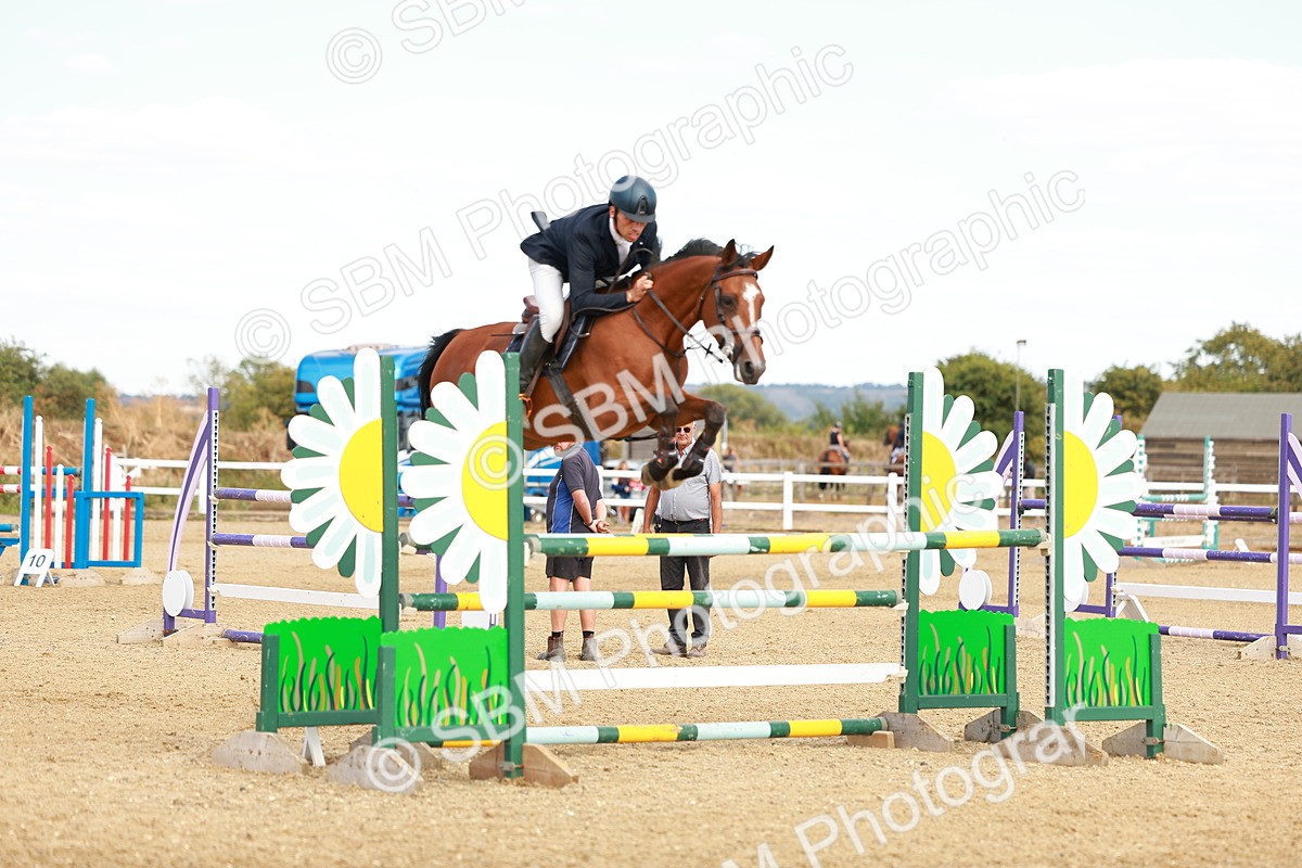 SBM_007420 - Class 5 - Senior British Foxhunter - 1.20m