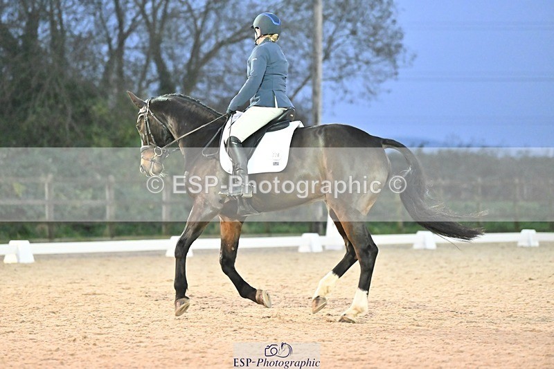 241103-165241-03434 - Novice 1 - 16.18 to 17.50