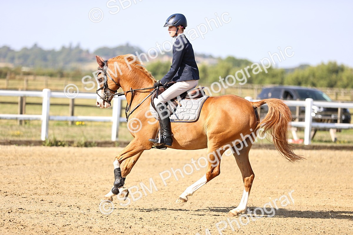 SBM_005528 - Class 8 - Clear Round