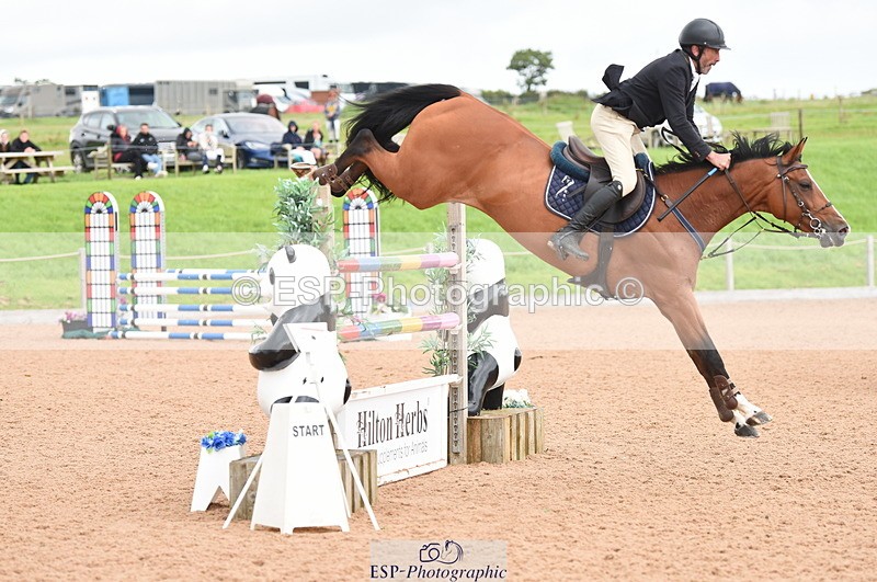 230812A-163916-10323 - Cls 38 Nat 1.40m Open