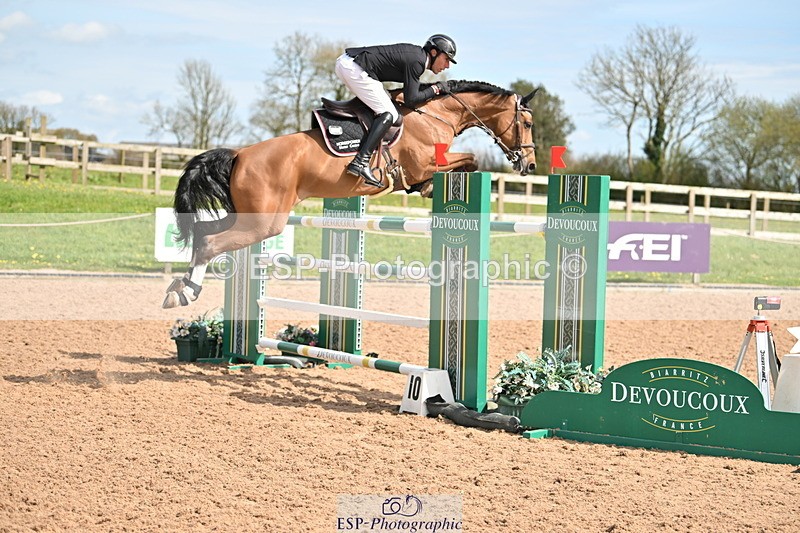 240418A-145328-04577 - Cls 9, 2 Star Big Tour 1.40m