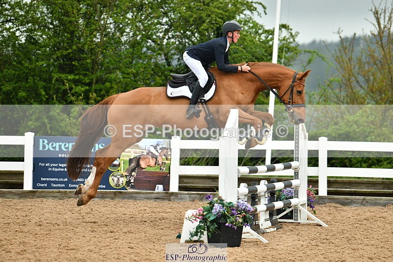 230505A-121459-03724 - Cls 15 85cm Amateur Quali