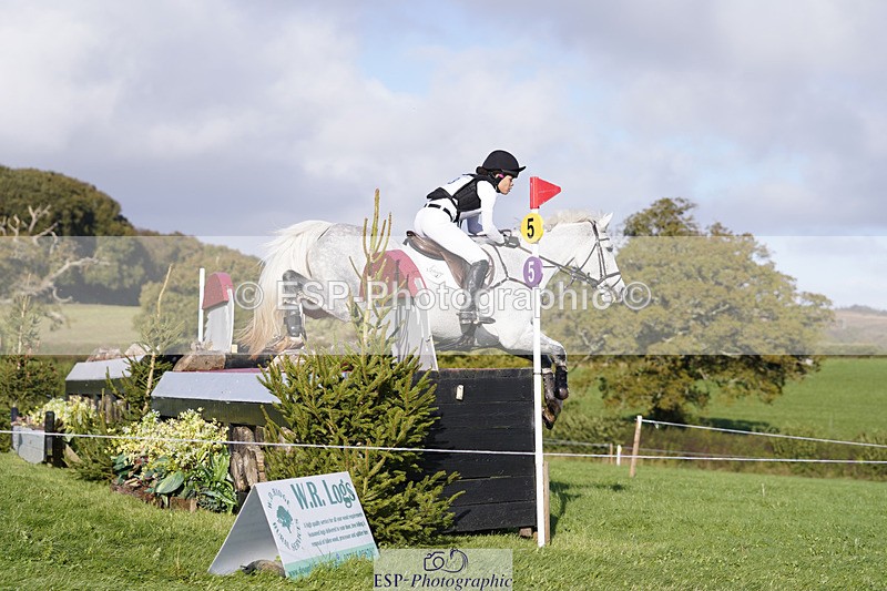 241025-103608-06141 - 003-Lydia.Heywood-COLACENTRIC