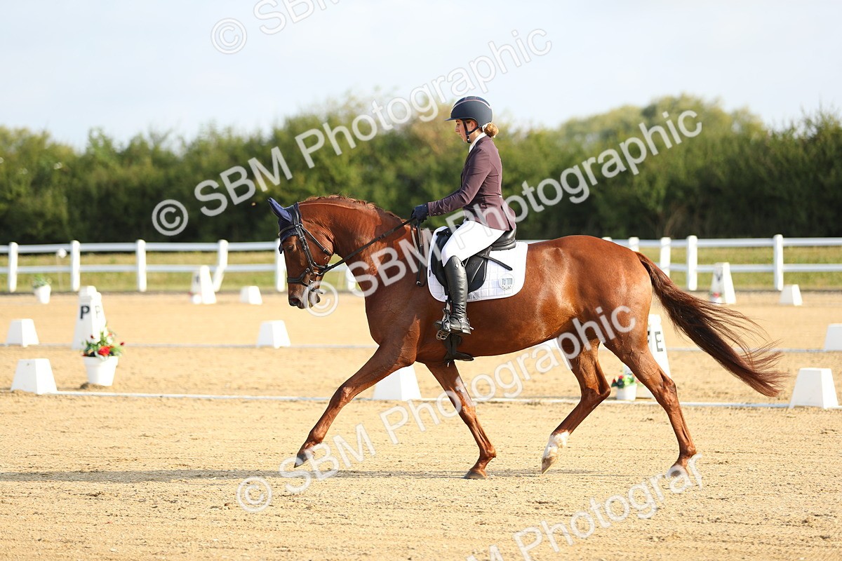 SBM_014975 - Class 13 - Novice 23 - 8,30-9.33