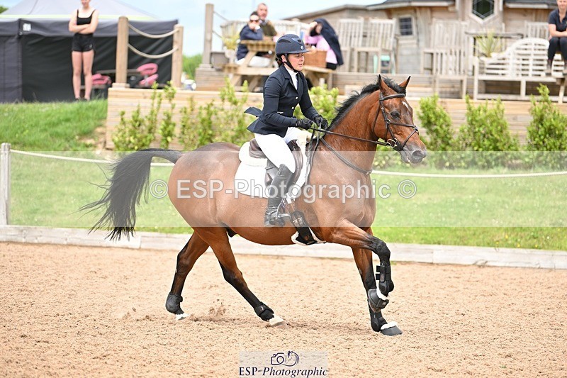 250611-131710-00652 - Cls 4 Snr Newcomers & 1.10m Open