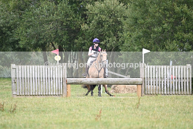WJ6_3002 - 80cm XC Time 15:26 to 15:43