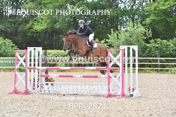 BPP_2821 - SUN CLASS 18 Senior Newcomers/ 1.10m Open