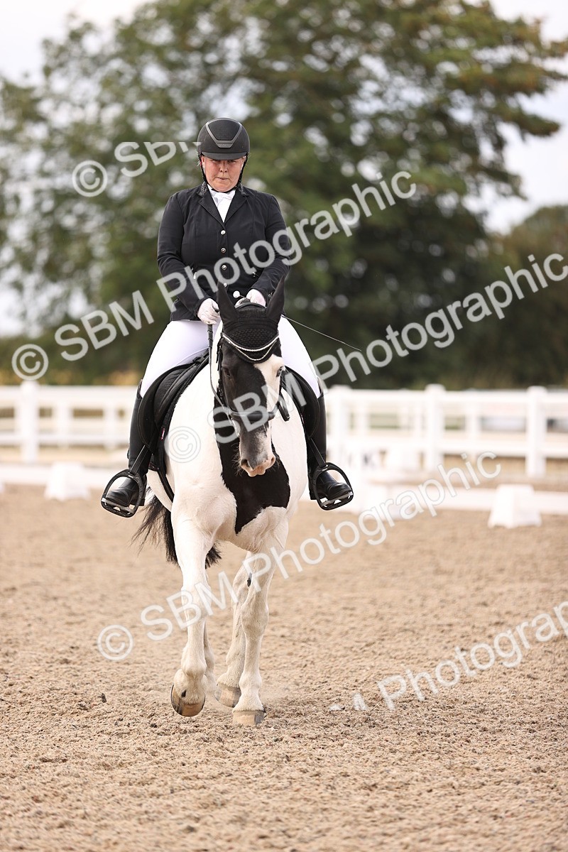 SBM_06002 - Class 37 Novice 5