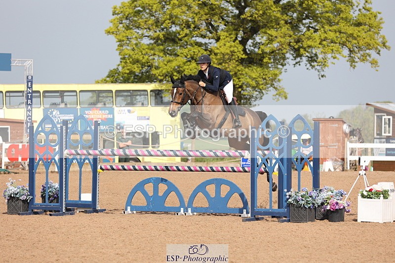 240511A-095945-11567 - Cls 33 Snr 1.20m Open