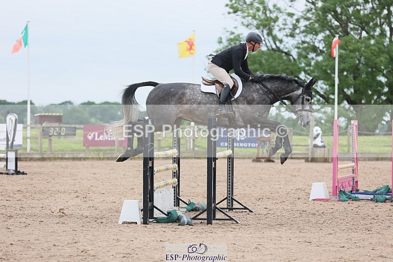 250524-110708-04270 - Cls 14 Snr Newc 1st Rnd