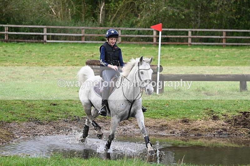 WJ6_4380 - Time at Photographer 11:57 to 12:14