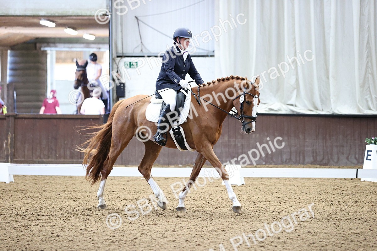 SBM_000371 - Novice 4 Warm Up