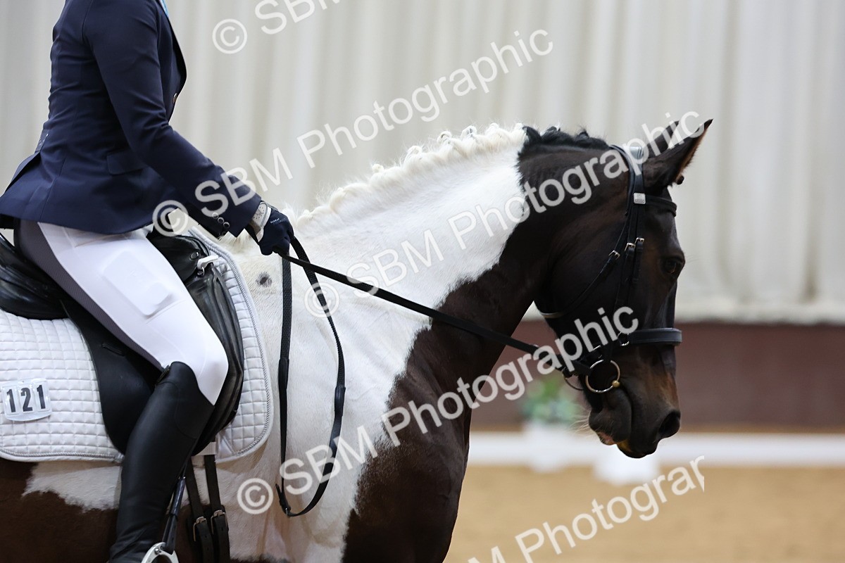 SBM_015888 - Class 15 - Novice FSM - 9.50 - 11.10