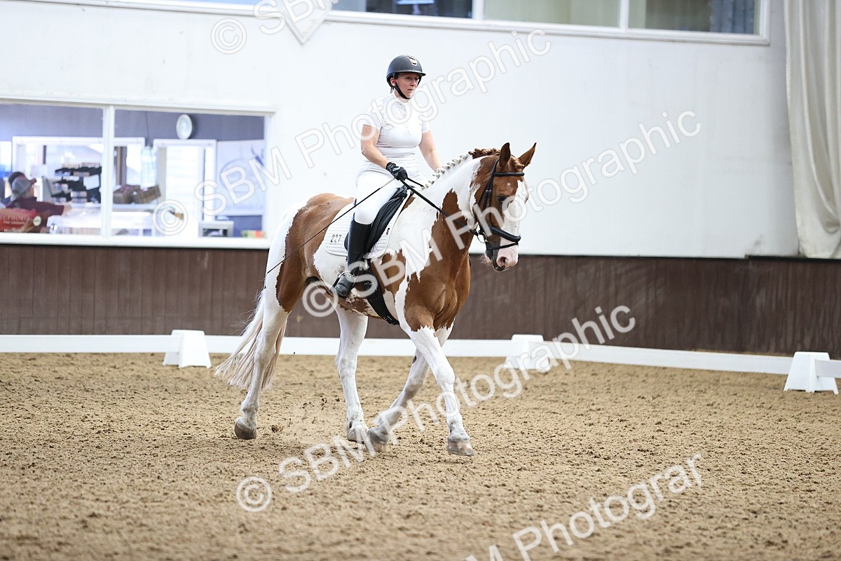 SBM_000933 - Novice 4 Warm Up