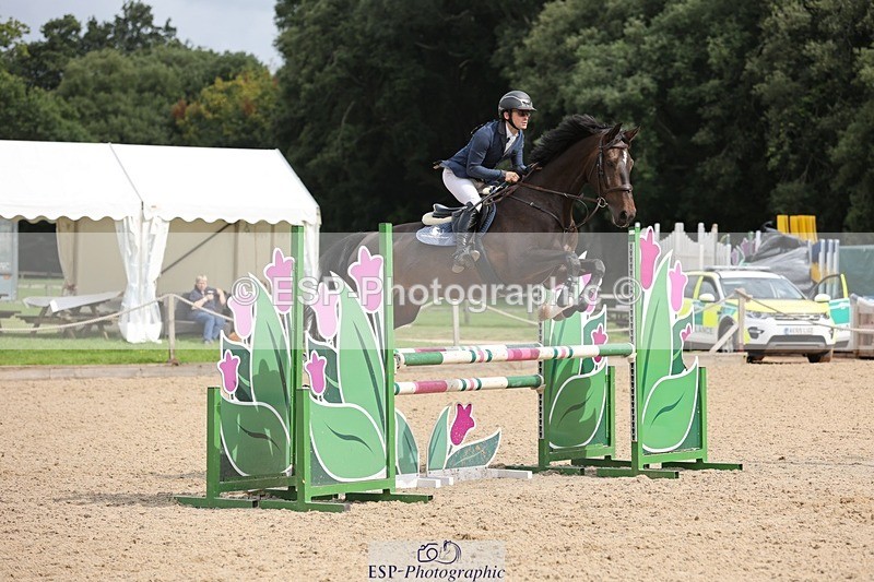 240817-111135-00857 - 03A Snr Disc