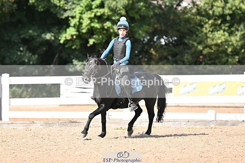 250821B-155118-00625 - Group B - Danielle