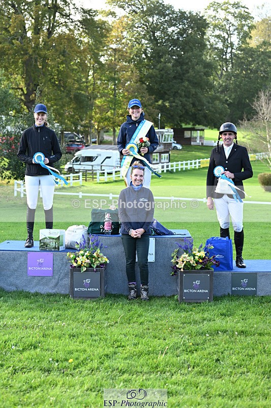 241025-153959-09283 - Presentations - CCI 2 Star Short