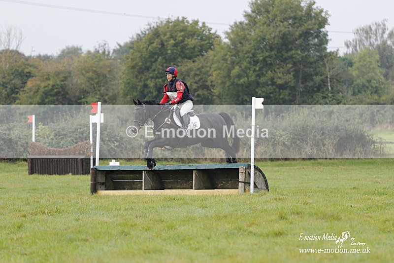  WWHT 171021 0918 - Open Novice (0.80m)  17/10/21
