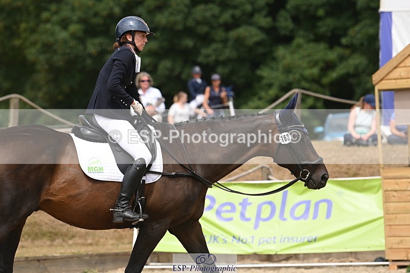 250719A-122039-04772 - 162-Sarah.Warman-In.the.Spotlight