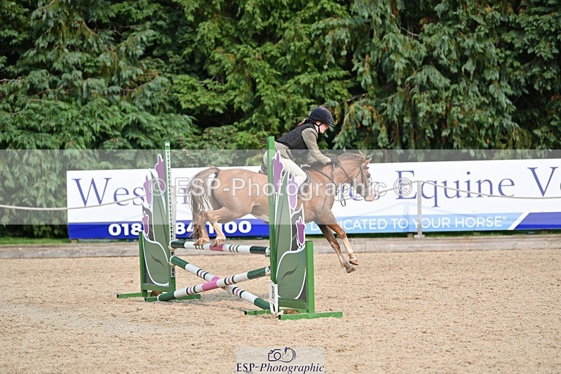 240818-161834-05399 - Cls 13 Pony Intro 70cm