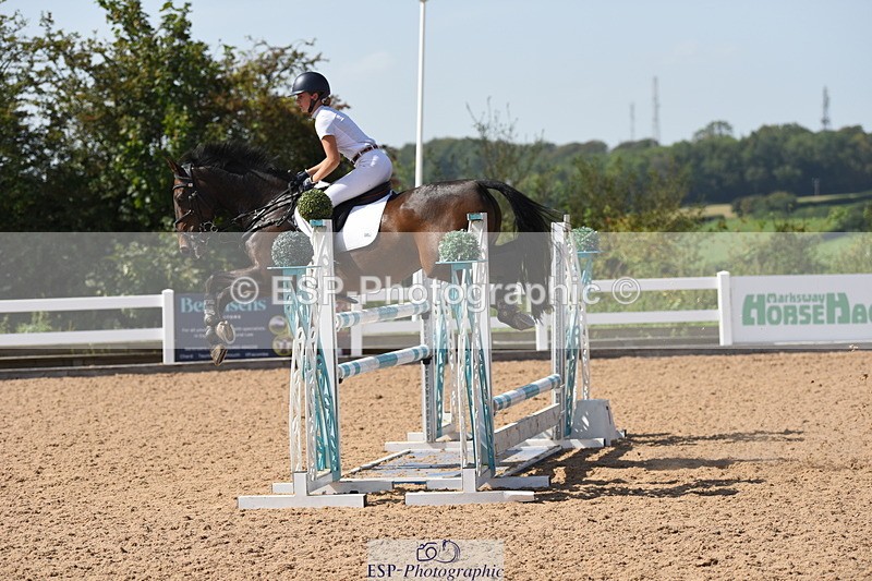 230906A-133318-00457 - Foxhunter & 1.20m Open
