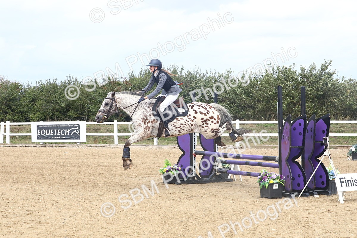 SBM_007262 - Class 8 - 70cm Champs