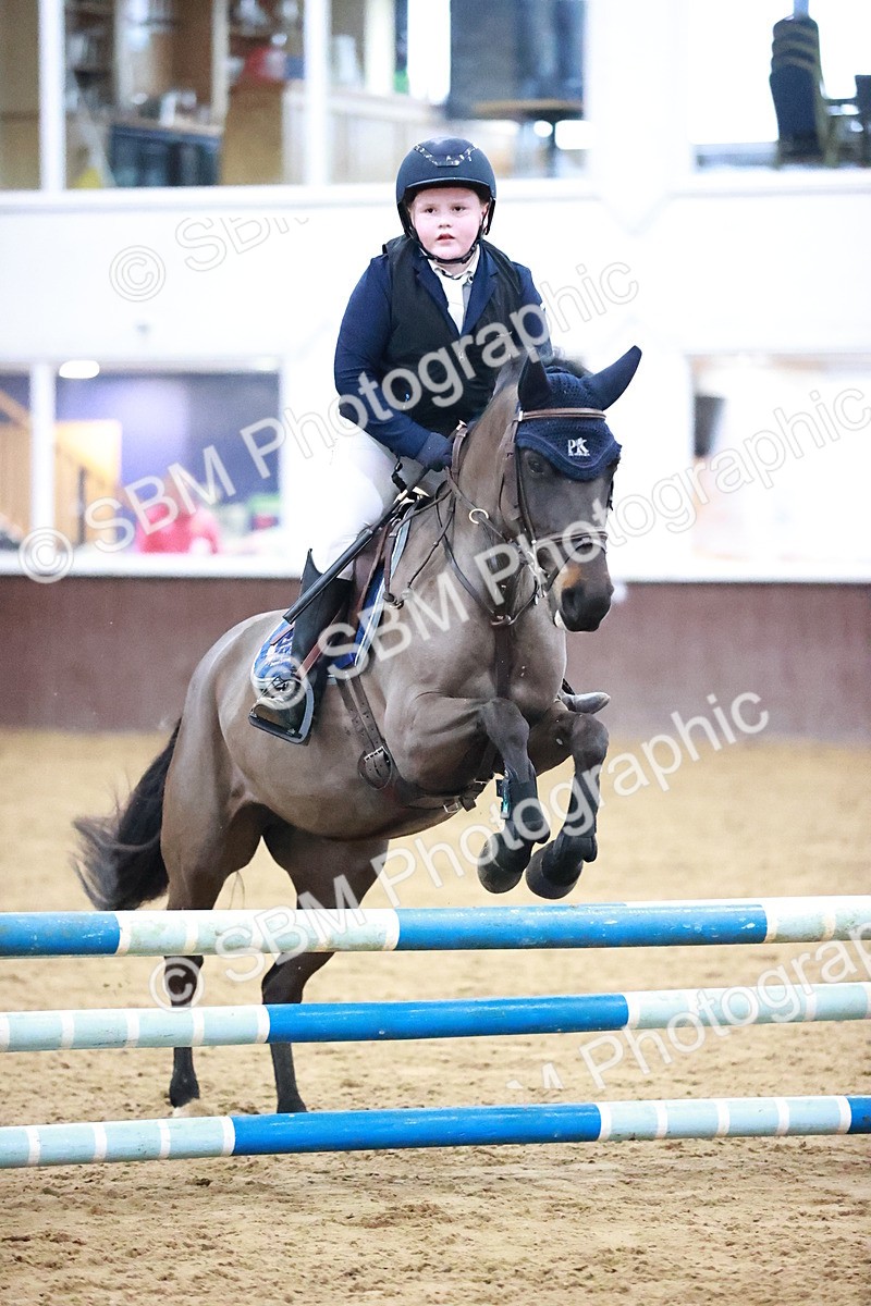 SBM_000214 - Class 1 - Pony Intro 70cm