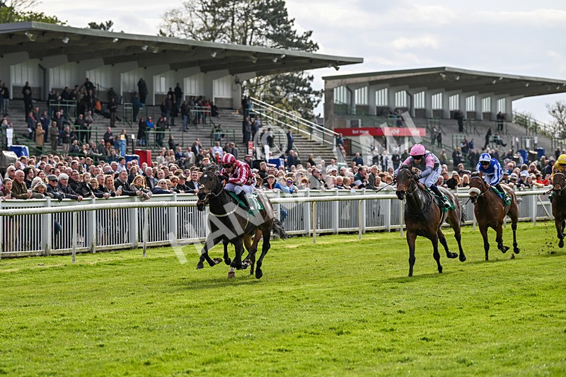 200424-Race 2-Kendall Roy-5986 - Race 2