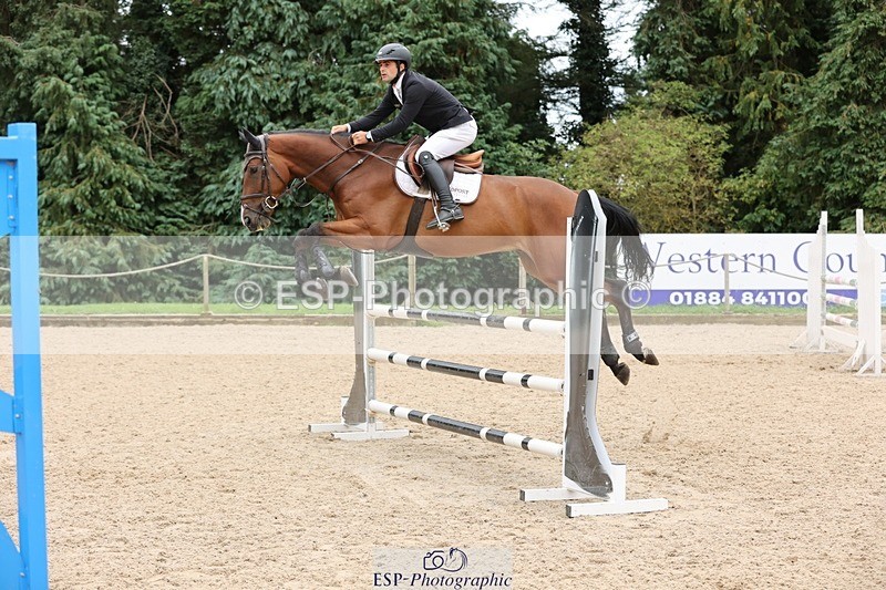 240817-142210-01856 - 05A Snr Newc