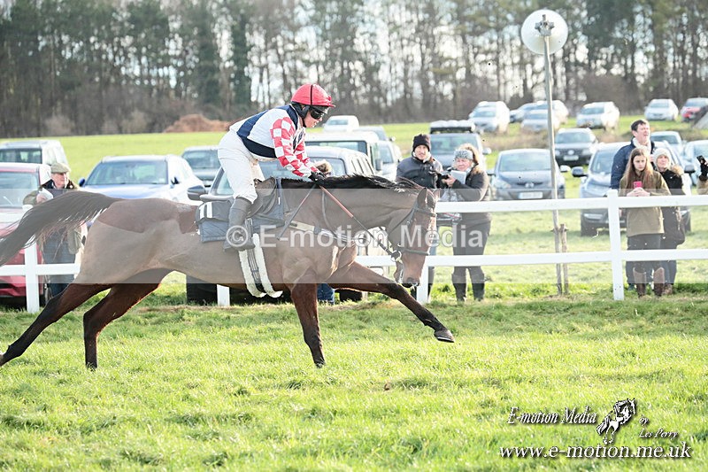 PtP 141225  2072 - New Forest Hounds PtP Larkhill 14/12/25