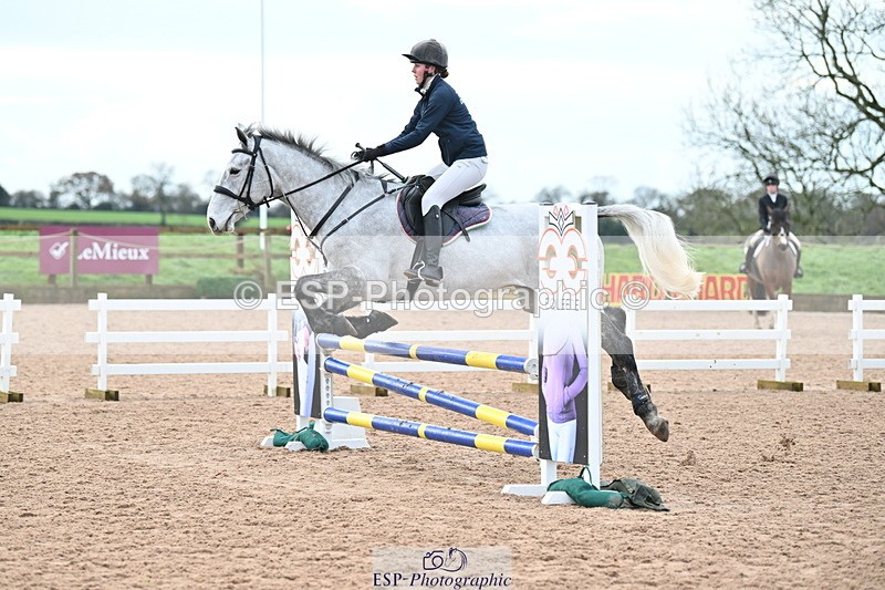 231203A-110258-00711 - Cls 16+17 Club and Schools 80cm