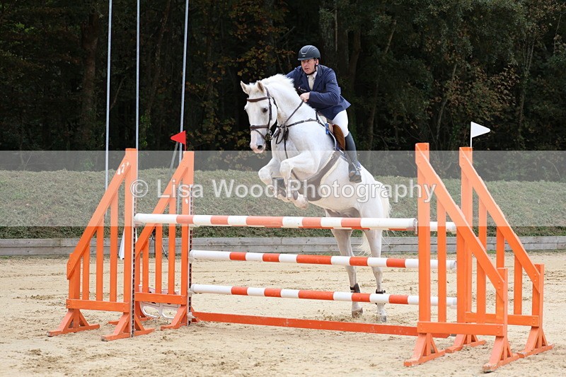 3E7A3263 - Class 9: Senior Foxhunter/1.20 open