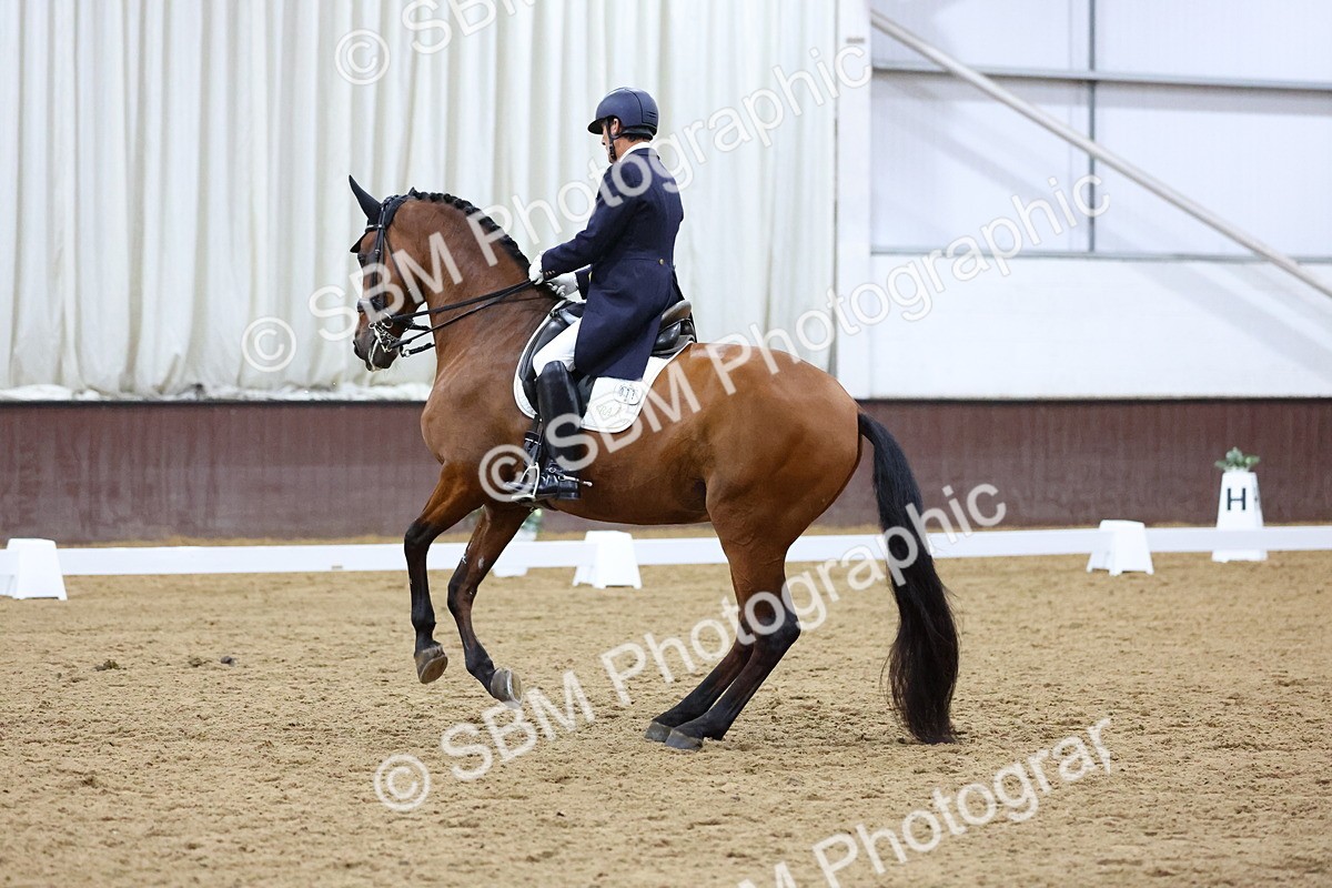 SBM_009704 - Class 14 - FEI Grand Prix - 19.27-20.27